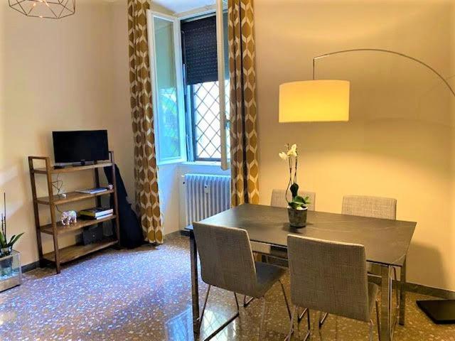 Duchi Di Castro Chic Apartment Rome Exterior photo
